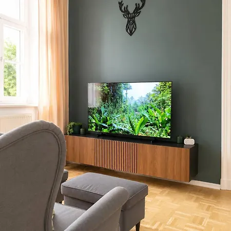 Spacious 125m In Center For 8 Guests Appartement Gera